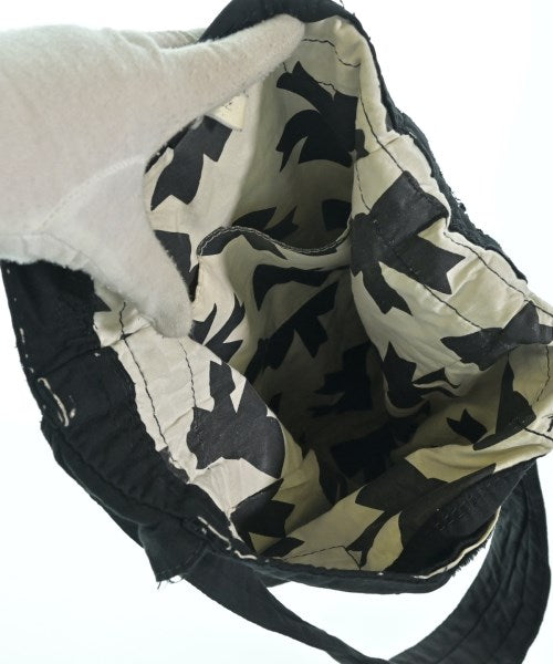 tricot COMME des GARCONS กระเป๋าสะพาย