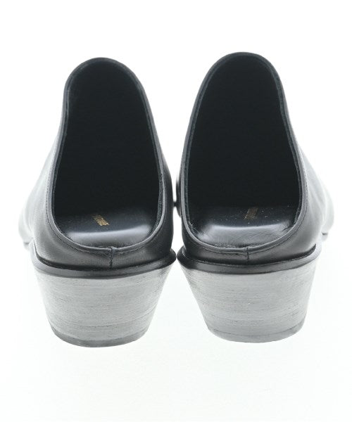 JUNYA WATANABE รองเท้าแตะ