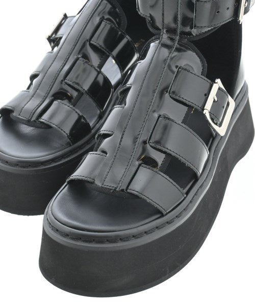 JUNYA WATANABE รองเท้าแตะ