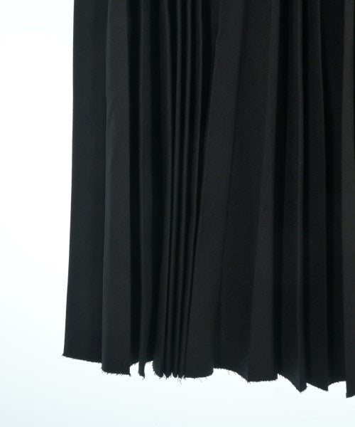 JUNYA WATANABE กระโปรงยาวถึงเข่า