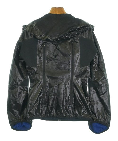 JUNYA WATANABE เสื้อพาร์กาภูเขา