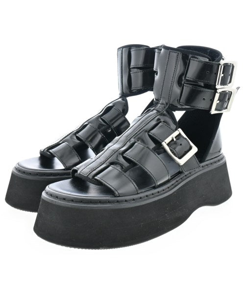 JUNYA WATANABE รองเท้าแตะ