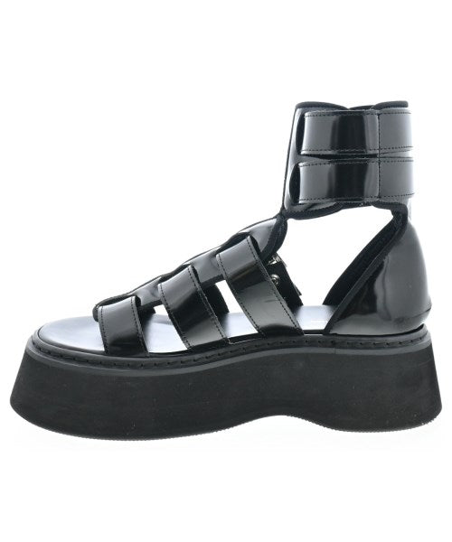 JUNYA WATANABE รองเท้าแตะ