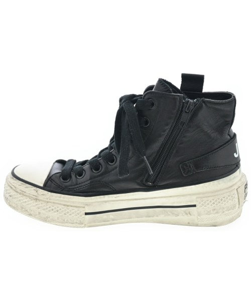 JUNYA WATANABE รองเท้าผ้าใบ
