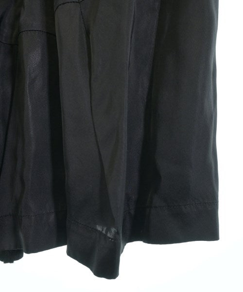 JUNYA WATANABE กระโปรงยาวถึงเข่า