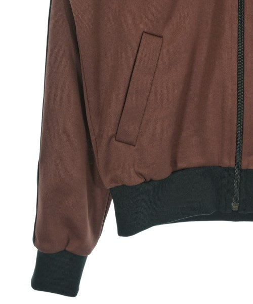 robe de chambre เสื้อยืด/เสื้อท็อปส์