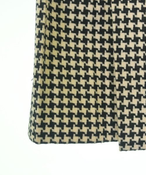 robe de chambre กระโปรงยาวถึงเข่า