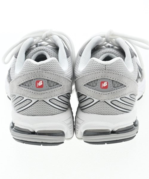 COMME des GARCONS HOMME รองเท้าผ้าใบ