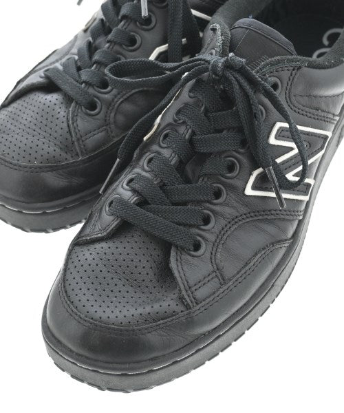 COMME des GARCONS HOMME รองเท้าผ้าใบ