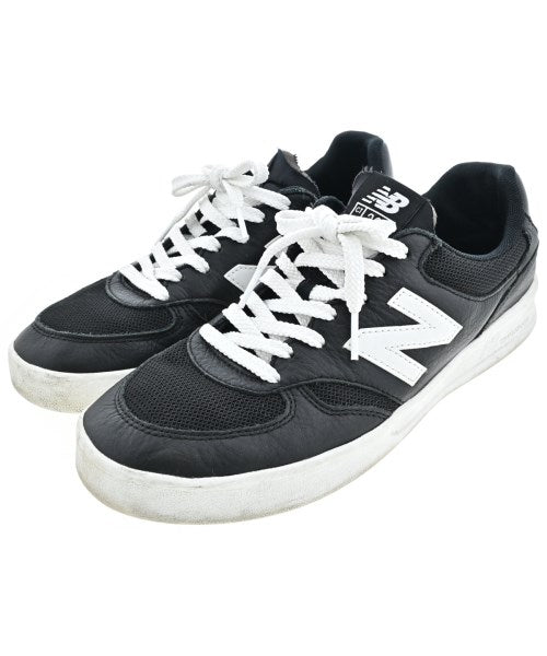 COMME des GARCONS HOMME รองเท้าผ้าใบ