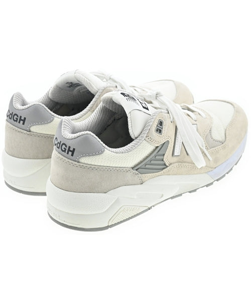 COMME des GARCONS HOMME รองเท้าผ้าใบ