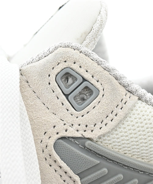 COMME des GARCONS HOMME รองเท้าผ้าใบ