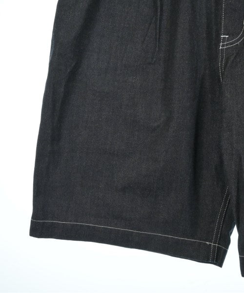 COMME des GARCONS HOMME กางเกงขาสั้น