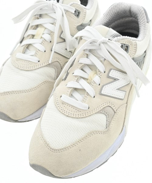COMME des GARCONS HOMME รองเท้าผ้าใบ