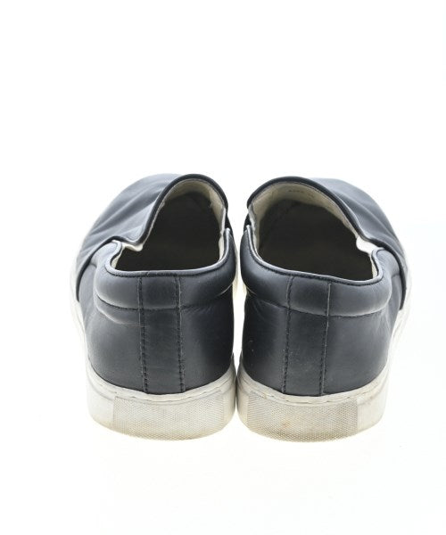 COMME des GARCONS HOMME รองเท้าผ้าใบ