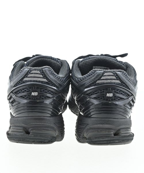 COMME des GARCONS HOMME รองเท้าผ้าใบ