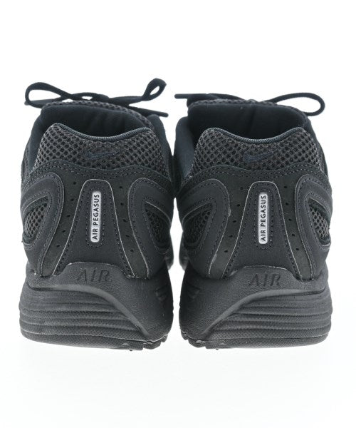 COMME des GARCONS HOMME PLUS รองเท้าผ้าใบ