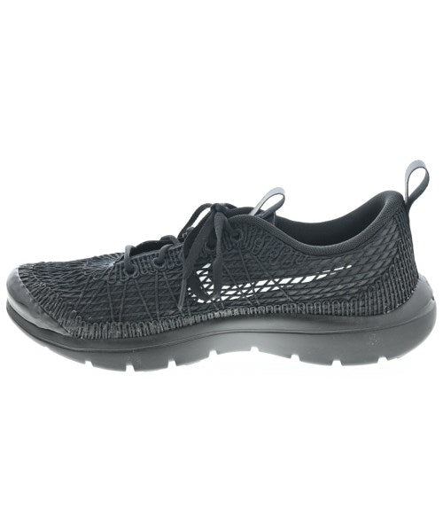 COMME des GARCONS HOMME PLUS รองเท้าผ้าใบ