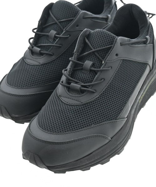 COMME des GARCONS HOMME PLUS รองเท้าผ้าใบ