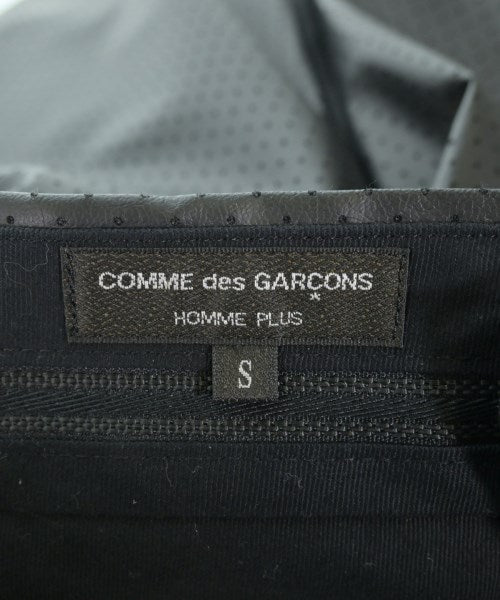 COMME des GARCONS HOMME PLUS กางเกงขาสั้น