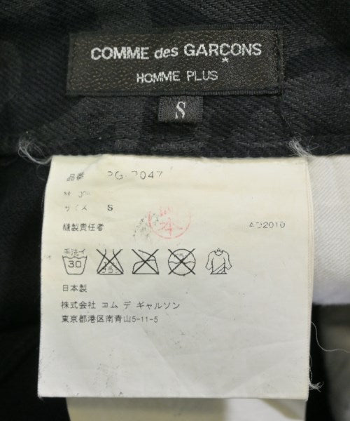 COMME des GARCONS HOMME PLUS กางเกงขาสั้น