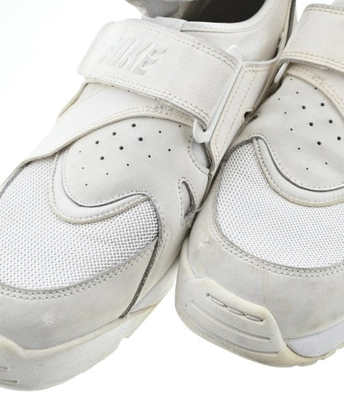 COMME des GARCONS HOMME PLUS รองเท้าผ้าใบ