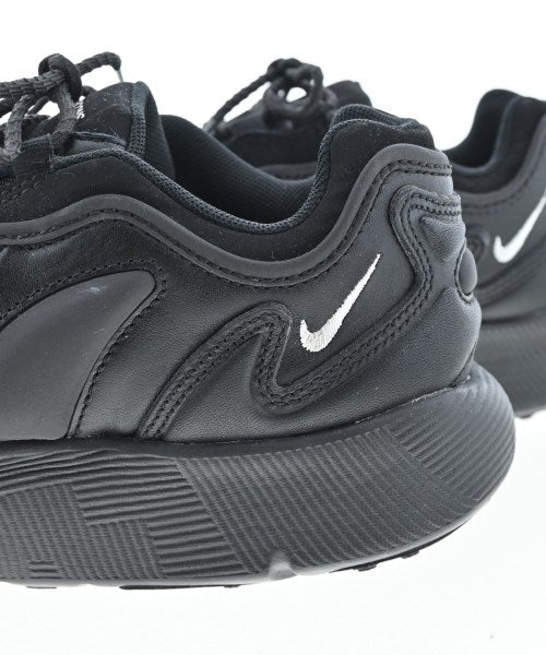 COMME des GARCONS HOMME PLUS รองเท้าผ้าใบ