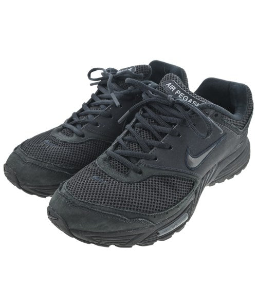 COMME des GARCONS HOMME PLUS รองเท้าผ้าใบ