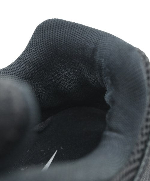 COMME des GARCONS HOMME PLUS รองเท้าผ้าใบ