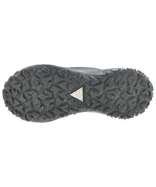 COMME des GARCONS HOMME PLUS รองเท้าผ้าใบ