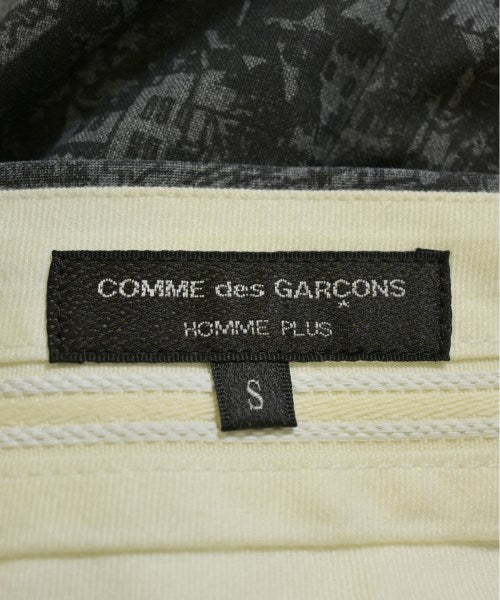COMME des GARCONS HOMME PLUS กางเกงขาสั้น