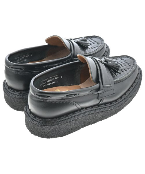 COMME des GARCONS HOMME PLUS รองเท้าสวมทางการ