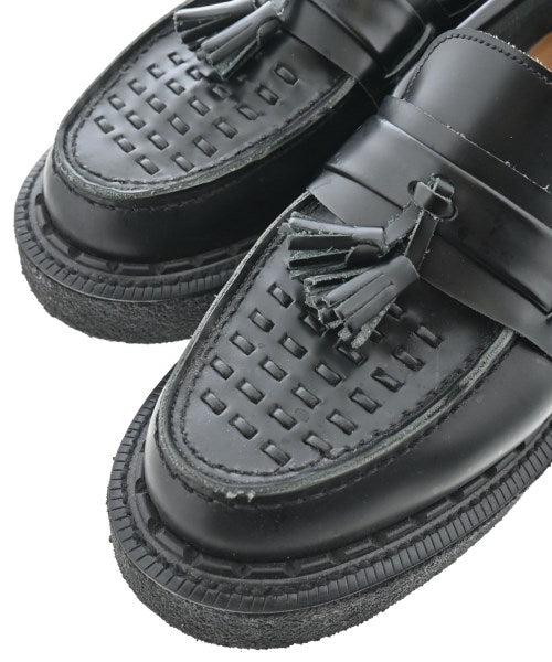 COMME des GARCONS HOMME PLUS รองเท้าสวมทางการ