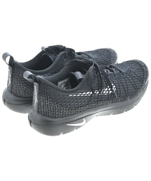 COMME des GARCONS HOMME PLUS รองเท้าผ้าใบ