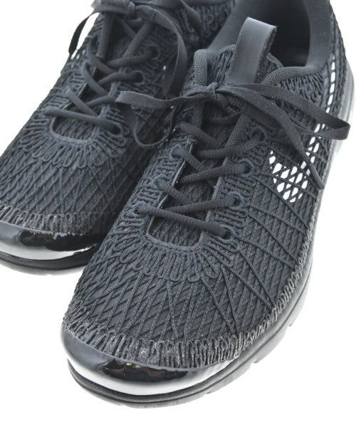 COMME des GARCONS HOMME PLUS รองเท้าผ้าใบ