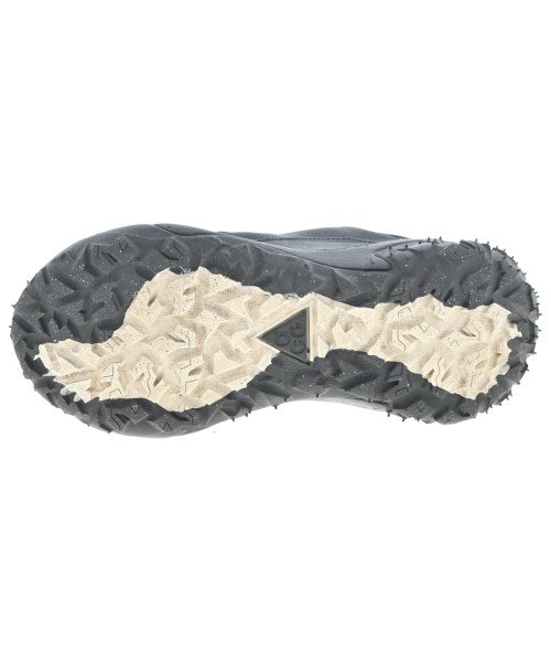 COMME des GARCONS HOMME PLUS รองเท้าผ้าใบ