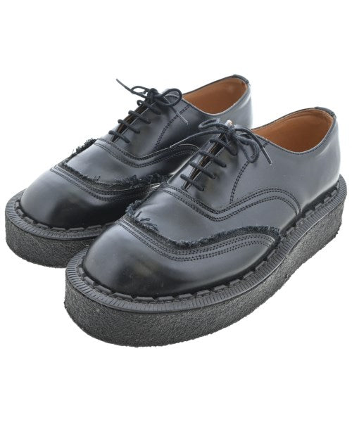 COMME des GARCONS HOMME PLUS รองเท้าสวมทางการ