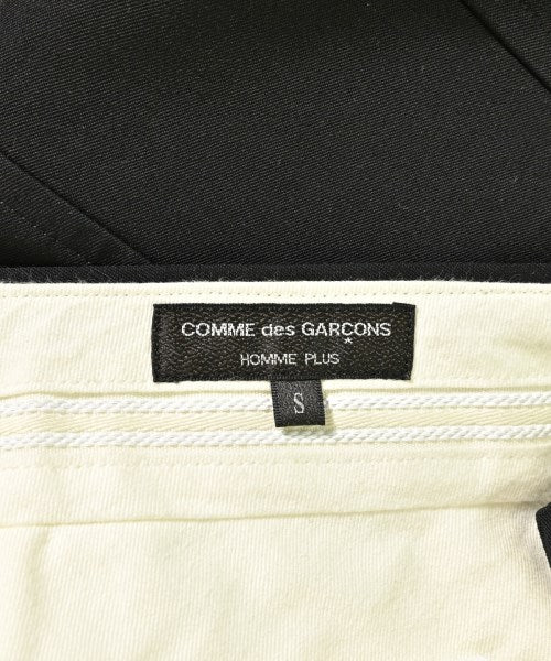 COMME des GARCONS HOMME PLUS กางเกงขาสั้น