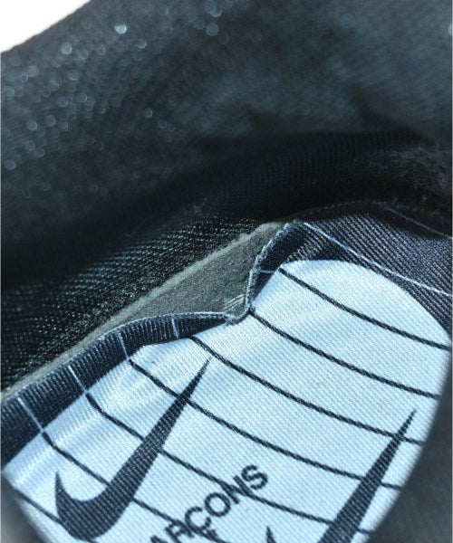 COMME des GARCONS HOMME PLUS รองเท้าผ้าใบ