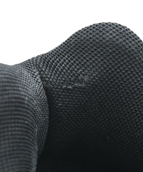 COMME des GARCONS HOMME PLUS รองเท้าผ้าใบ