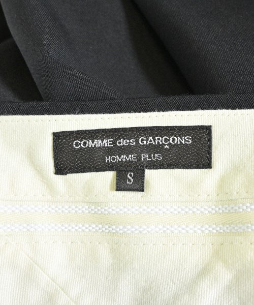 COMME des GARCONS HOMME PLUS กางเกงขาสั้น