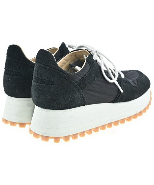 COMME des GARCONS COMME des GARCONS รองเท้าผ้าใบ