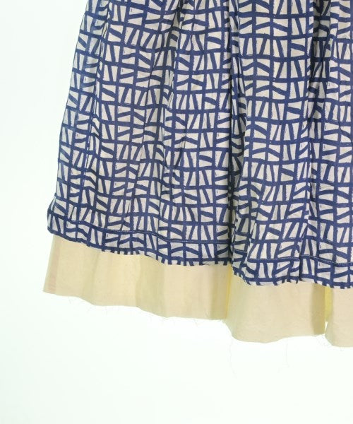 COMME des GARCONS COMME des GARCONS กระโปรงยาวถึงเข่า