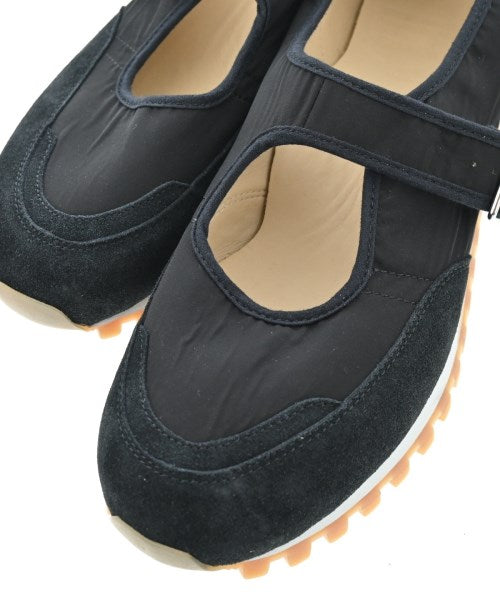 COMME des GARCONS COMME des GARCONS รองเท้าผ้าใบ