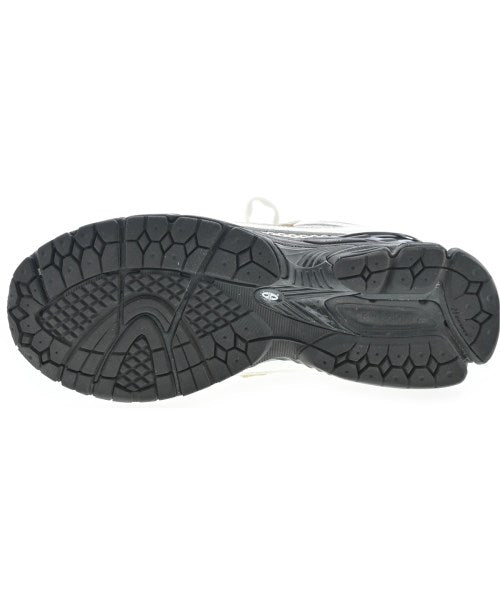 COMME des GARCONS HOMME รองเท้าผ้าใบ