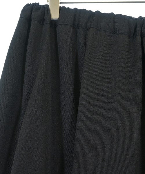 COMME des GARCONS COMME des GARCONS กระโปรงยาวถึงเข่า