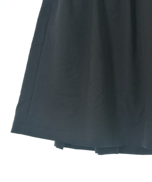 COMME des GARCONS COMME des GARCONS กระโปรงยาวถึงเข่า