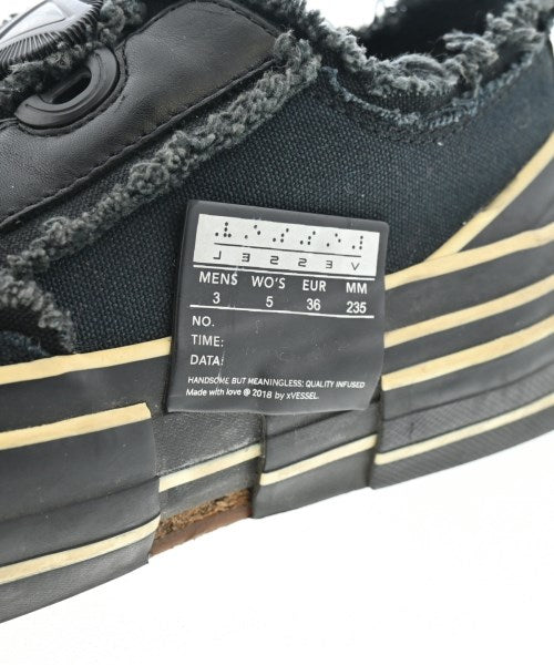 YOHJI YAMAMOTO รองเท้าผ้าใบ