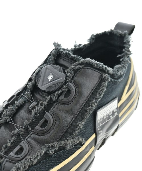 YOHJI YAMAMOTO รองเท้าผ้าใบ