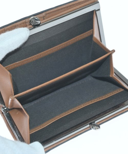 Vivienne Westwood กระเป๋าสตางค์/กระเป๋าใส่เหรียญ